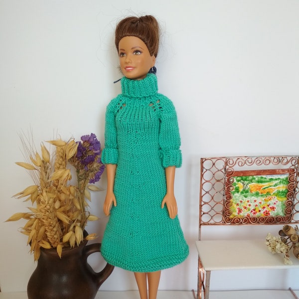 Kostenloser Versand! Blaues Kleid für Barbie, handgestrickt