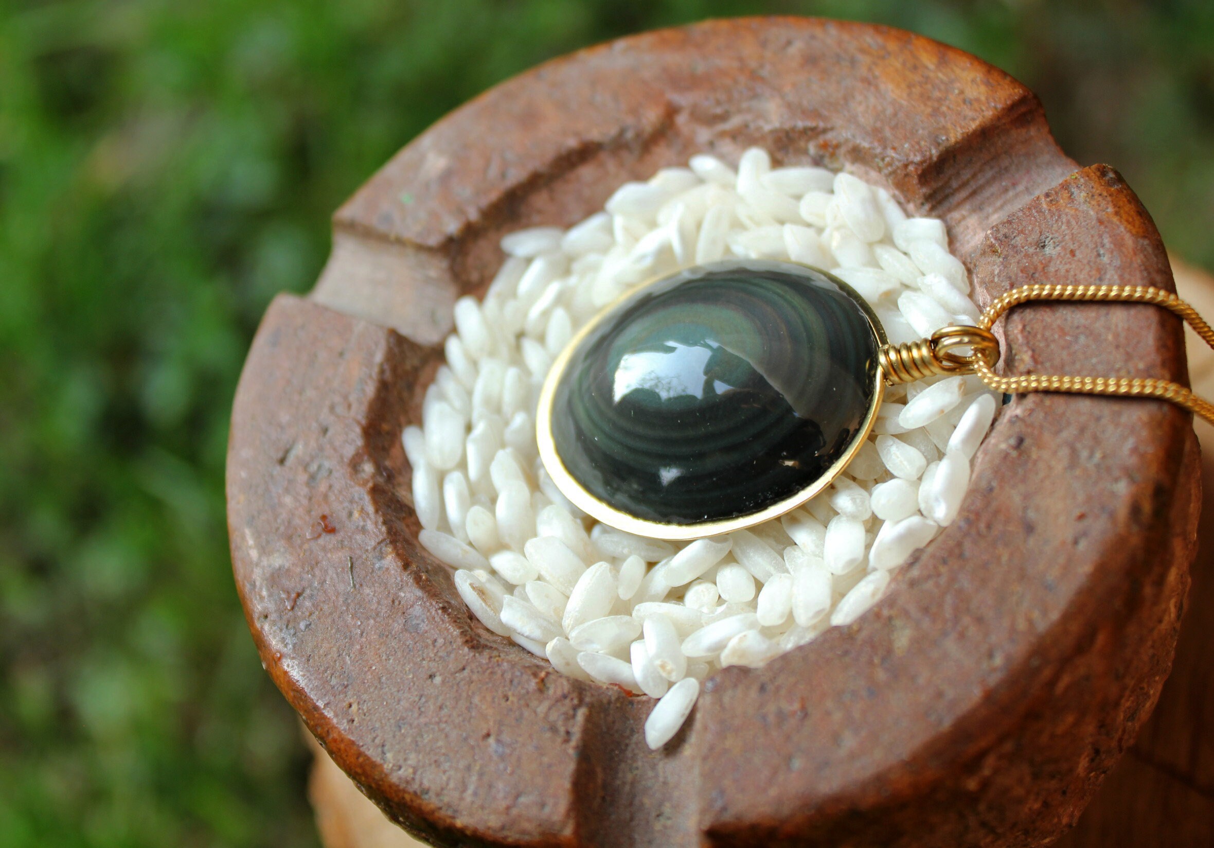 Ossidiana arcobaleno rainbow in ottone Sguardo profondo Etsy