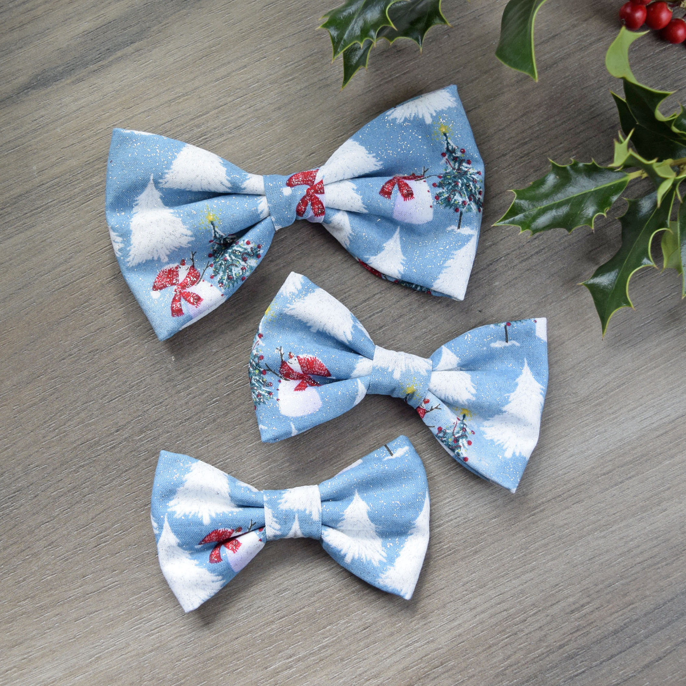 Weihnachtliche Hundefliegen – 6 Stück Mit Schneemann, Weihnachtsbaum, Elch-Motiven, Verstellbar, Für Haustiere