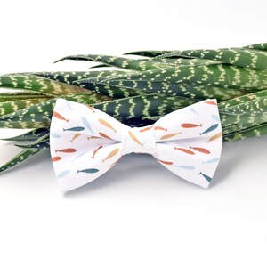 Fish Print Pet Bowtie: Summer Cat/Dog Collar Accessory