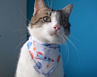 Space Cat or  Dog Bandana - Galaxy Pet Neckerchief - Astronaut Cat Scarf - Stars and Planets Bandana - Puppy Bandana with Snaps