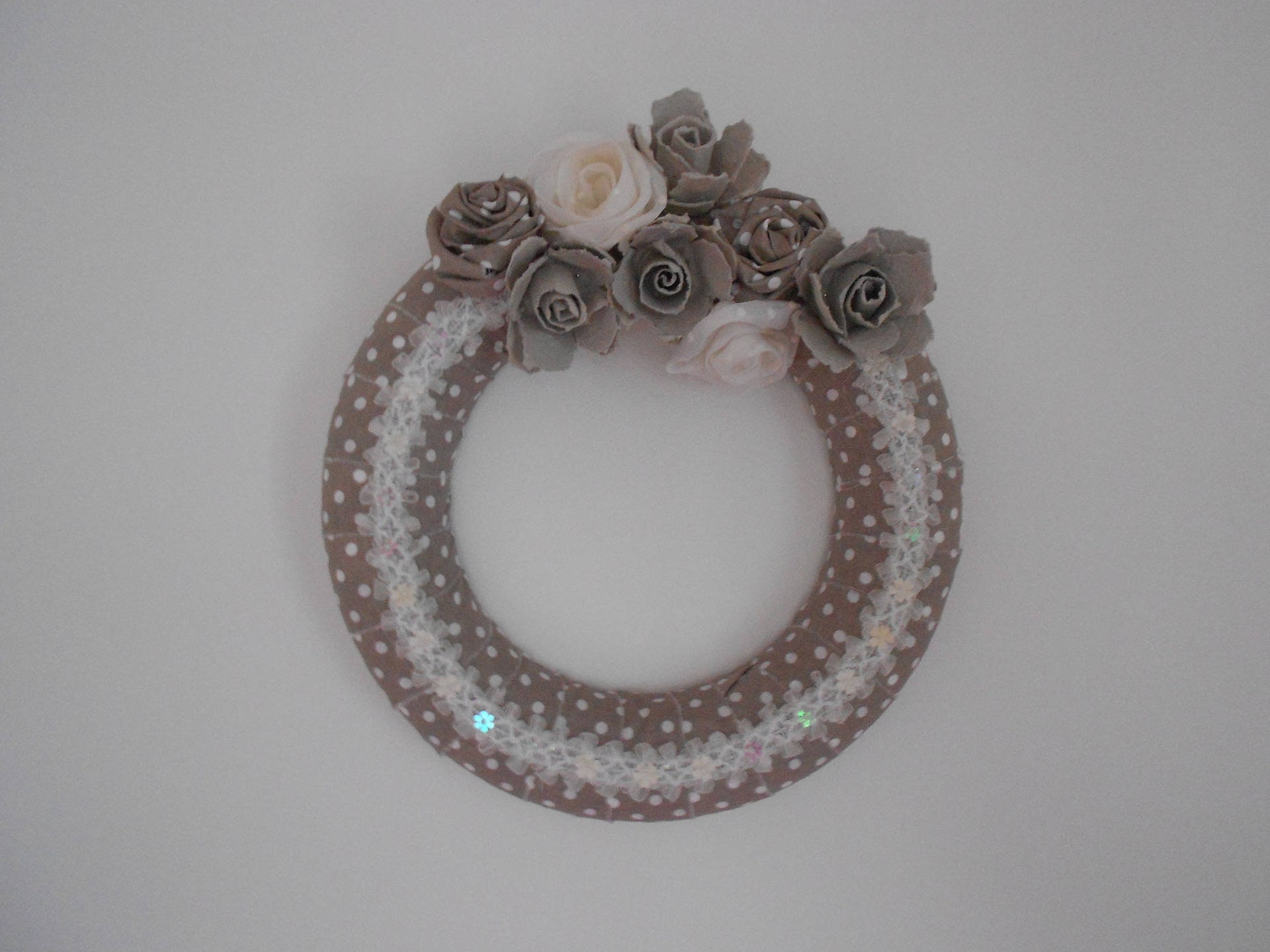 Couronne de Décoration Taupe et Ivoire