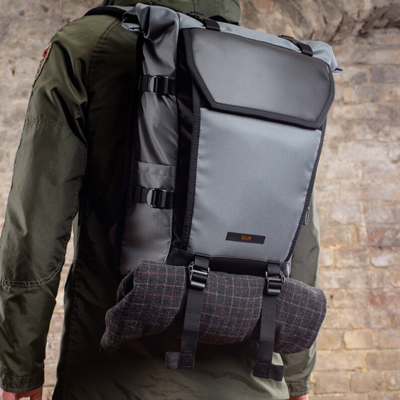 mens vegan backpack