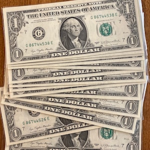1977 One Dollar Bill Uncirculated Federal Reserve Note Consecutive FRN FREE SHIPPING cu unc Chicago