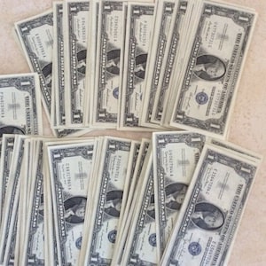 1957 One Dollar (1) Bill Silver Certificate Uncirculated Unc CU FREE SHIPPING