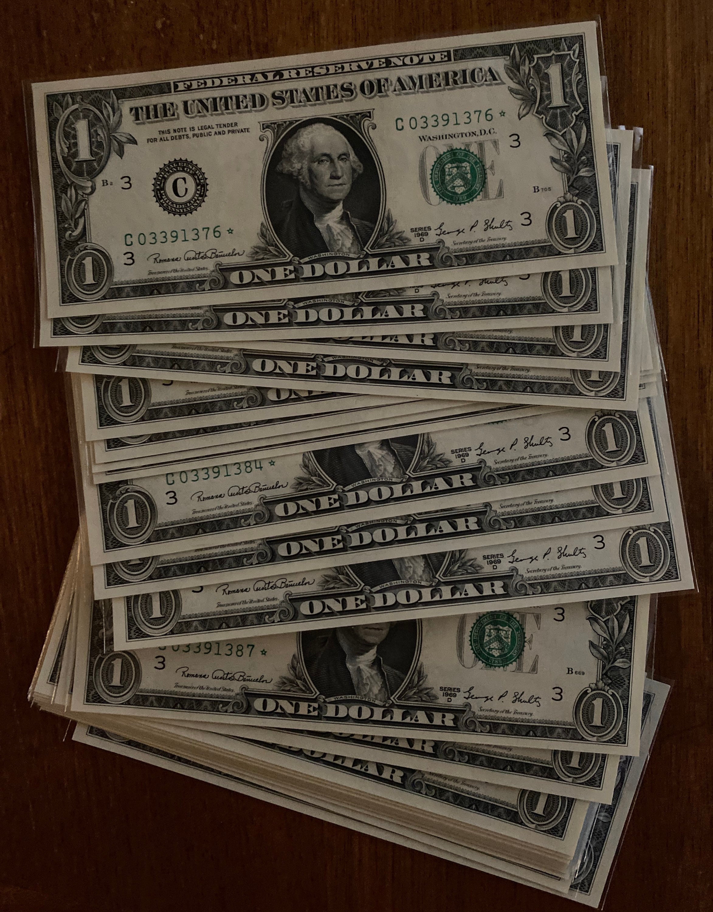 [Letter3 5] One Dollar Bill With Star - fef6gu5