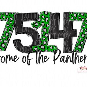 Puede incluir: Diseño de estampado de leopardo verde y negro con los números 75147 y el texto "Home of the Panthers".