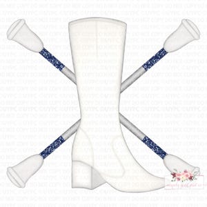 Puede incluir: Ilustración blanca de una bota y dos bastones cruzados con detalles de purpurina azul marino. Los bastones tienen extremos blancos en forma de campana. La imagen tiene un diseño floral y texto en la parte inferior.