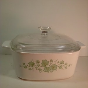 Pyrex French white covered casserole  dish Callaway green Ivy pattern