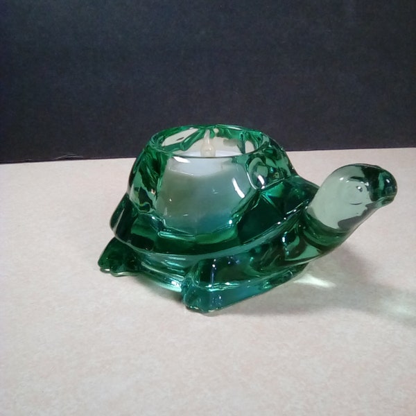 Indiana glass Spanish Green glass turtle candle holder/ paper weight