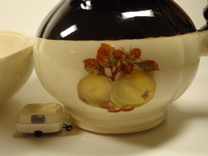 McCoy bowl /& water pitcher set