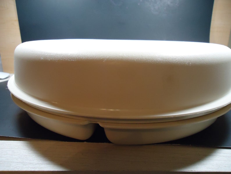 Tupperware Divided Serving Tray Container With Lid. Etsy