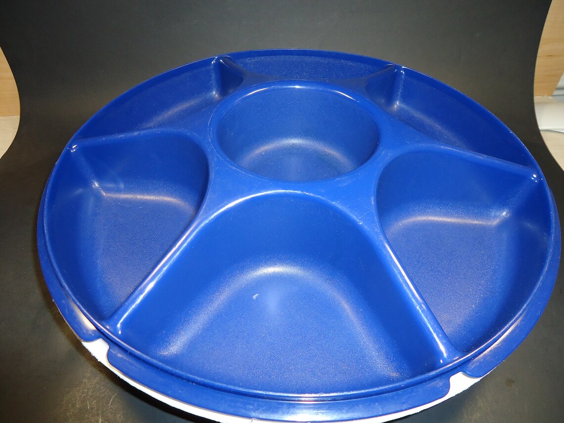 Tupperware Divided Serving Tray Container With Lid. Etsy