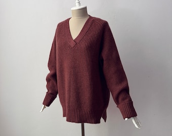 100% Pure Cashmere - Women's V-Neck Chunky Rib Knit Jumper