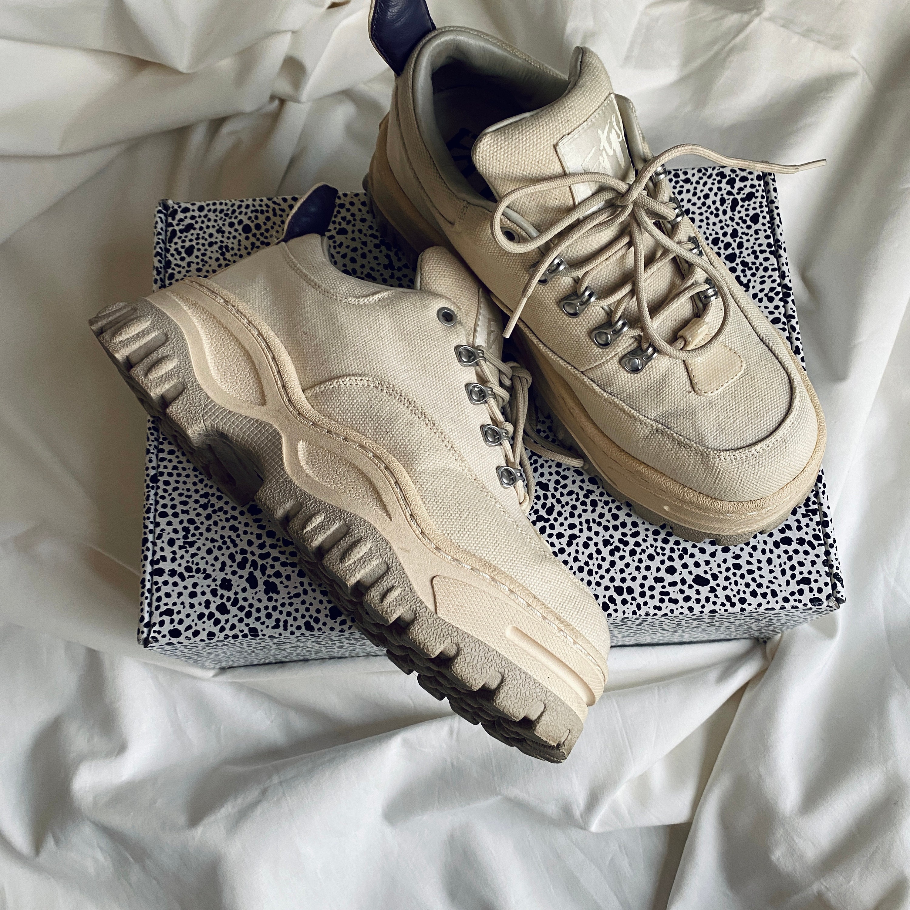 EYTYS Chunky Sneakers Angel Canvas Beige Boots / 90s Trail -