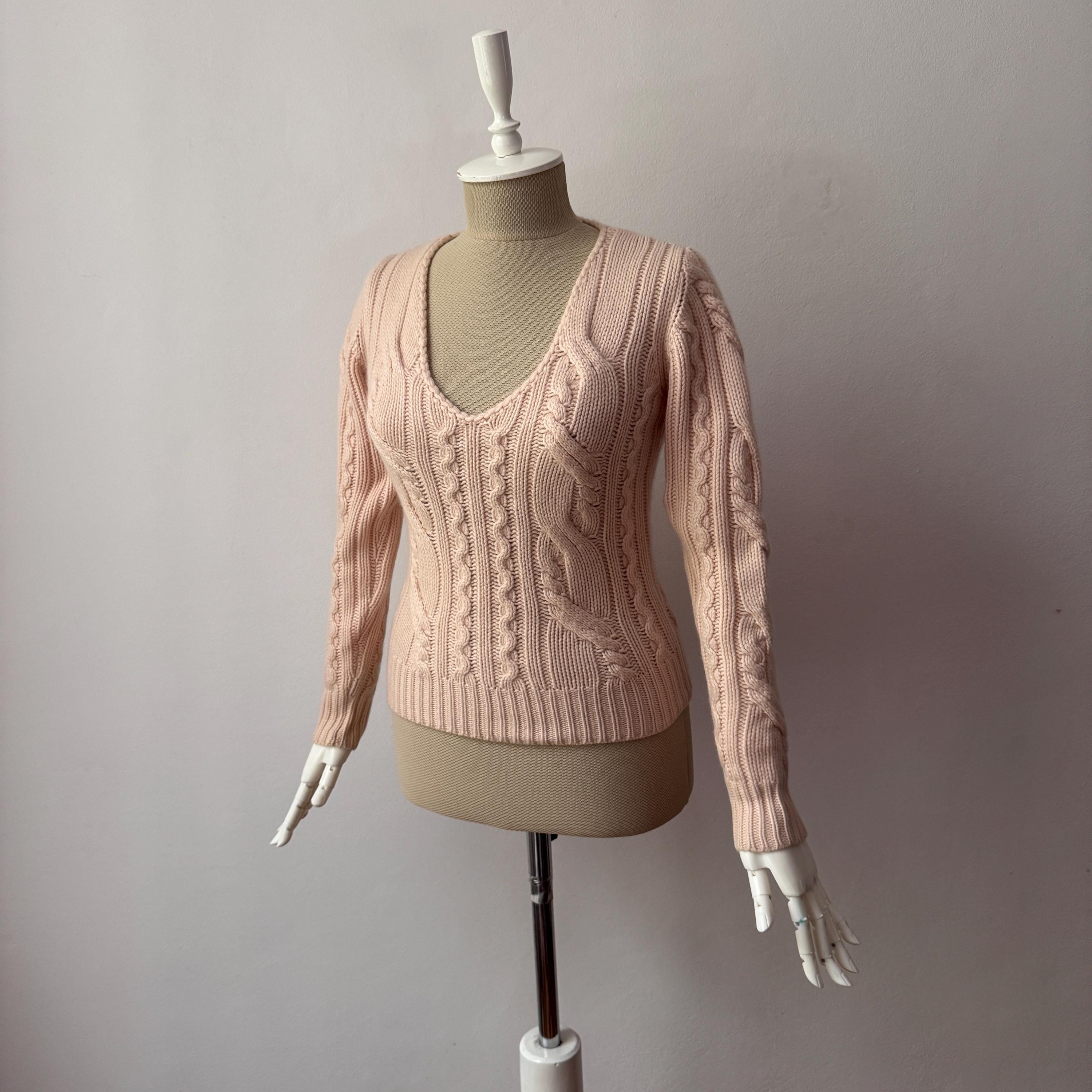 100% Pure Cashmere - Women's Deep V-neck Chunky Cable Knit Sweater