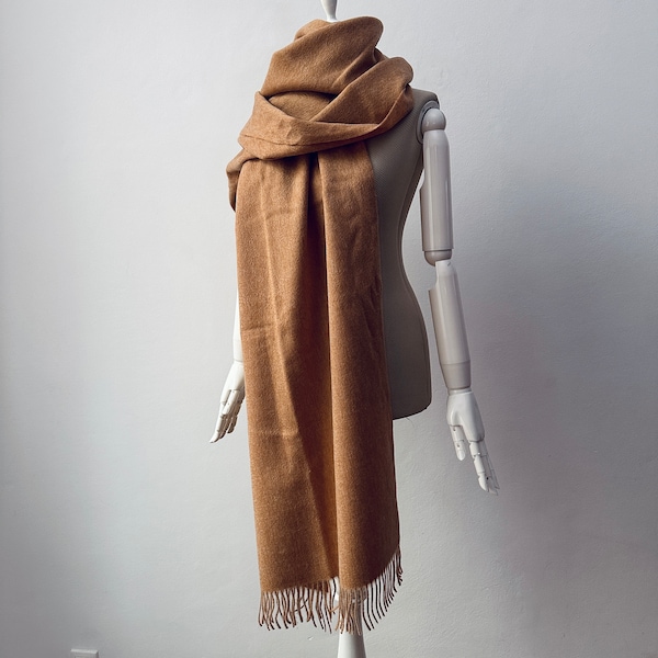 100 % laine douce - Maxi écharpe marron à franges