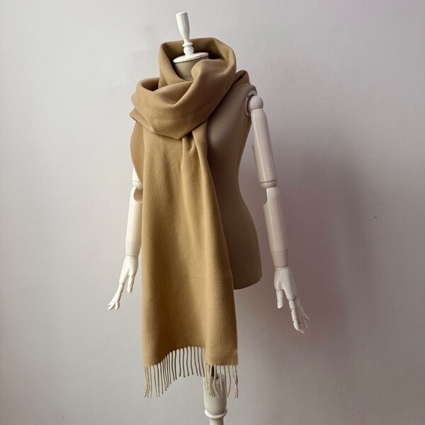 Fringes wool Scarf