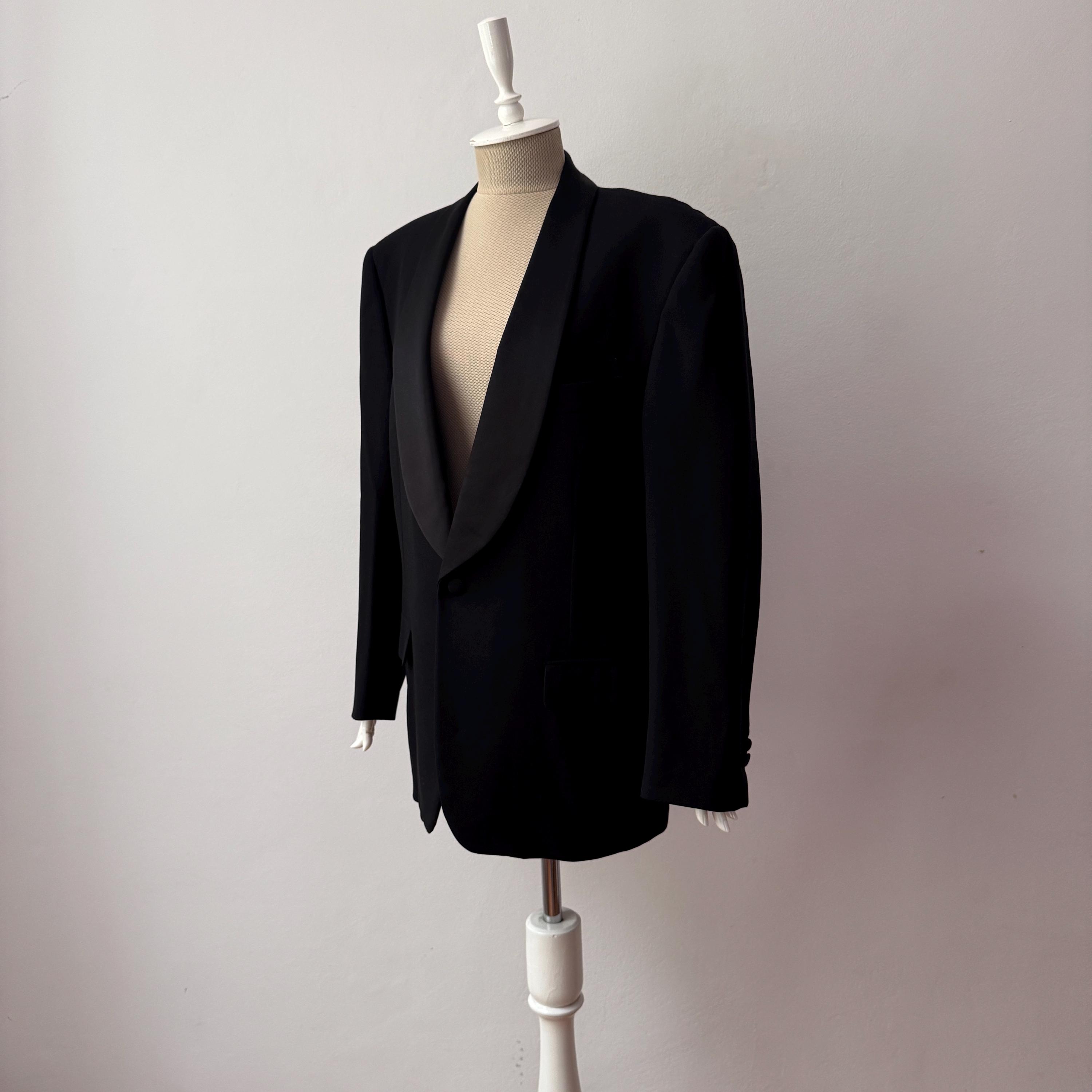 Blazer Vintage Noir En Laine Par BERNARD'S - Fabriqué Aux USA, Taille S
