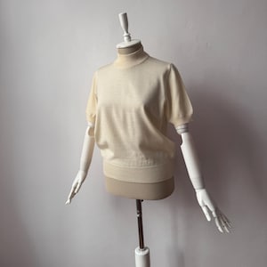 100% Soft Merino Wool - Women&#39;s Mock Neck Short Sleeve Top Sweater