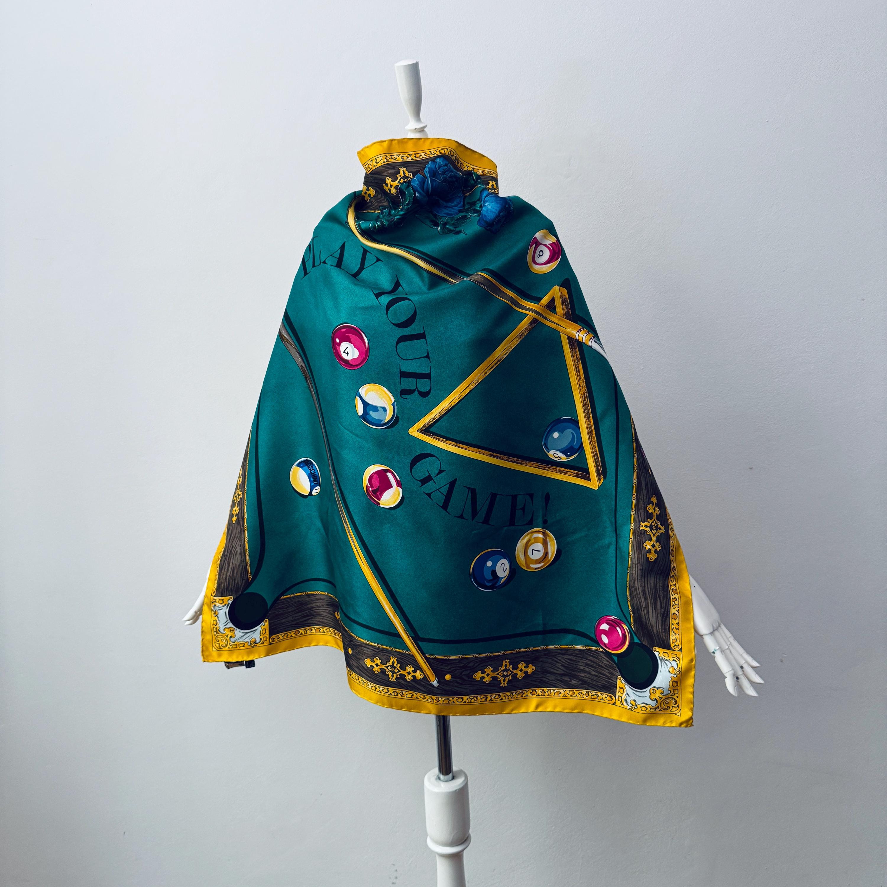 Foulard Rodier soie vintage roulotté main motif fleurs - Jeronine Vintage