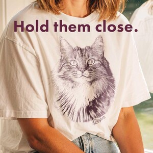 Personalized Cat Owner T‑Shirt Custom Cat Shirt from Photo & Name Vintage Style Gift for Cat Mom or Cat Dad