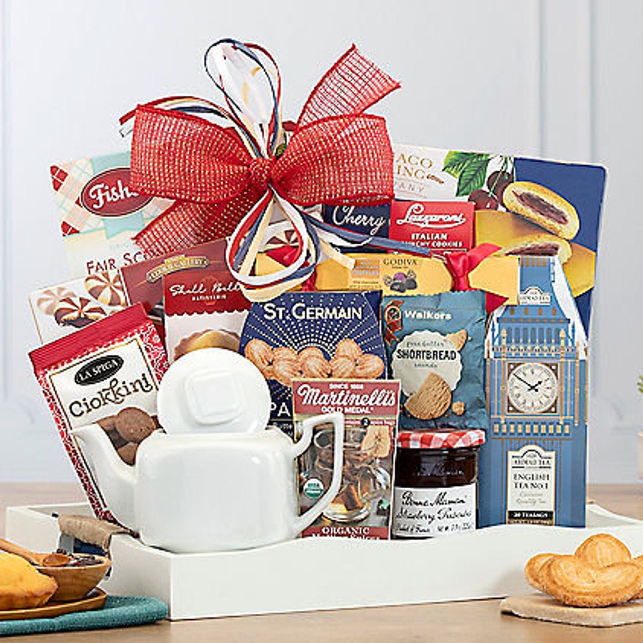 Christmas Morning Breakfast Gift Basket  Breakfast gift, Gourmet gift  baskets, Breakfast gift basket