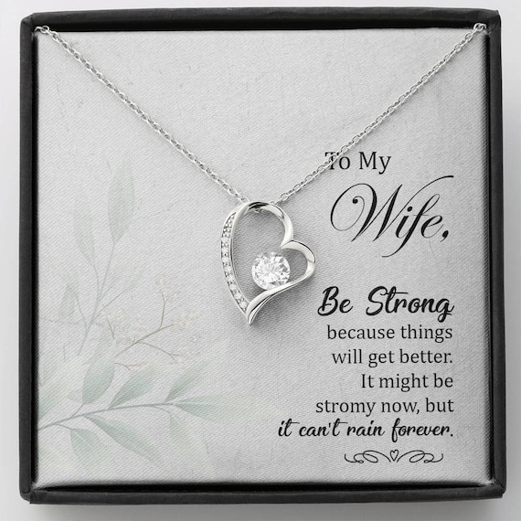 To My Wife-be Strong Heart Pendant 