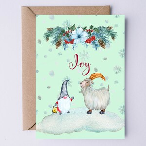 Tarjeta navideña imprimible con alegría / Tarjeta de felicitación navideña con gnomo y cabra caprichosa / Descarga instantánea /