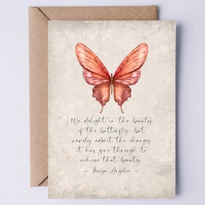 Maya Angelou Citation Carte imprimable | Nous nous réjouissons de la beauté du papillon... Carte de remise des diplômes pour elle | Cadeau d’art de récupération et de guérison