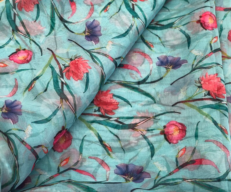 Floral printed organza Saree with stylish blouse
