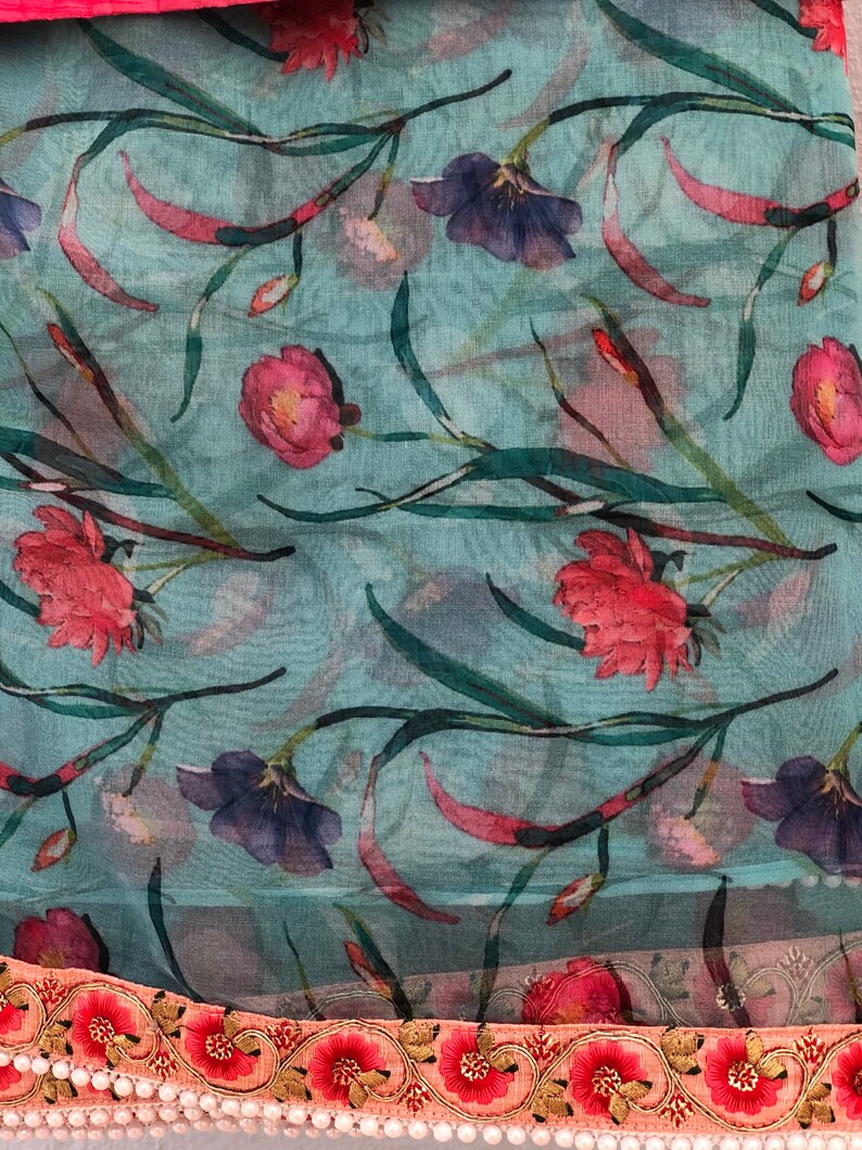 Floral printed organza Saree with stylish blouse