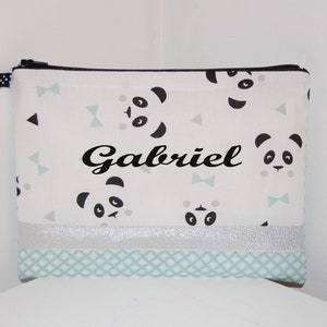 Trousse pochette de toilette bébé en tissu PERSONNALISABLE vert-menthe et blanc motif panda, idéal cadeau naissance