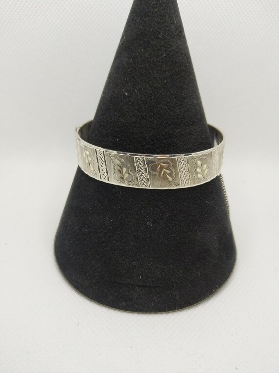 Victorian aesthetic hallmarked silver bangle.