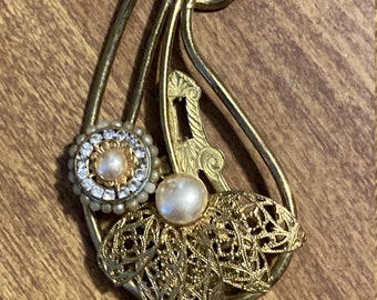 Vintage Faux Pearl and Rhinestone Dress Clip Pin Brooch