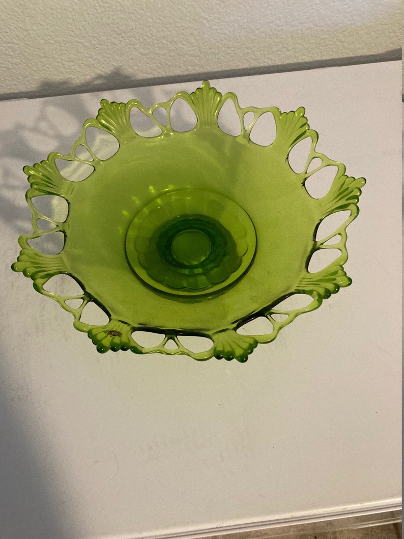 Vintage Green Glass Fruit Bowl Etsy