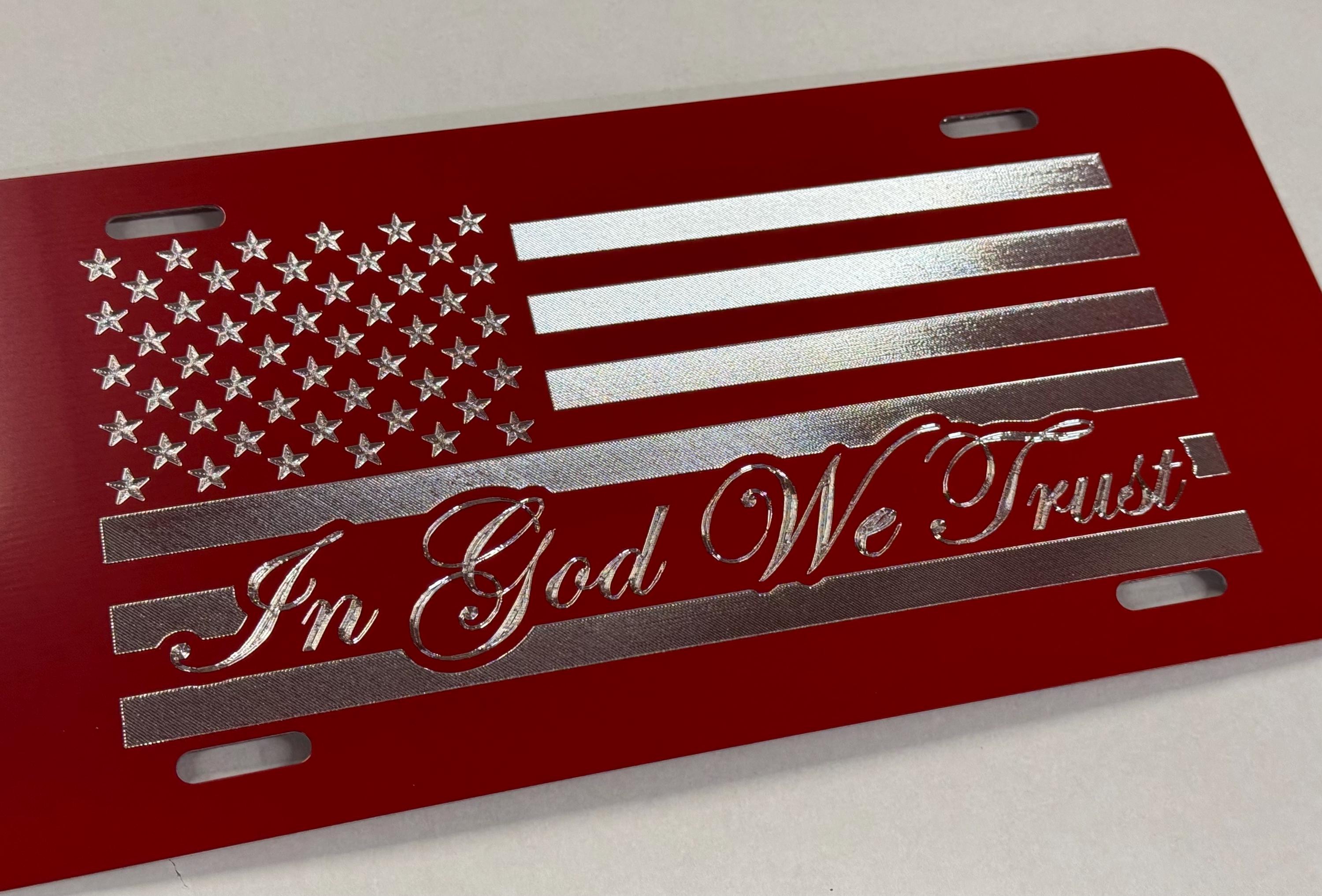 Targa Personalizzata USA &ndash; In God We Trust Con Bandiera Americana Incisa, Alluminio Argento