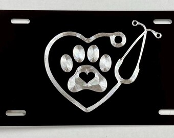 Dog Paw Veterinarian License Plate Car Tag Diamond Etched Engraved on Black Aluminum Metal Weatherproof & Rustproof Dog Lover Gift