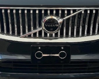 Matrícula de coche con diseño de caballo de equitación occidental, anillas sueltas y bocado de filete, grabada con diamante.