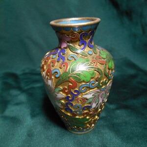 Chinese Cloisonne Enamel .Beautiful vintage miniature vase with filigree enamels.