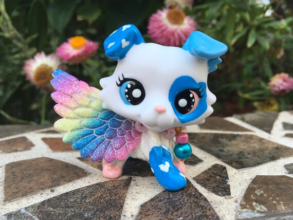 Lps white cheap dog