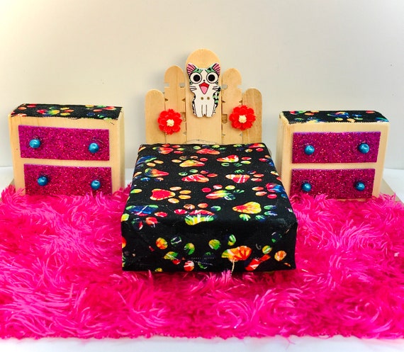 bed /& accessories lps PET NOT included Littlest pet shop custom  Furniture