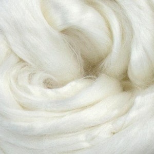 Bamboo Top. NATURAL WHITE. 100% natural bamboo. wet and needle FELTING. Crafts. spinning. roving.