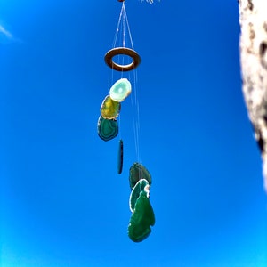 Sliced Agate Wind Chime Suncatcher. Seafoam Green Healing Energy Stone. Beautiful Relaxing and Soothing Natural Sound