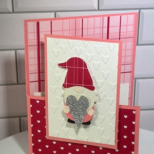 Terapia artística DIY: Kit de tarjeta hecha a mano con gnomo para el Día de San Valentín de Stampin' Up