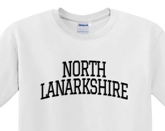 Camiseta de la Universidad de Glasgow, Escocia, con el logotipo de North South Lanarkshire y los pueblos escoceses.