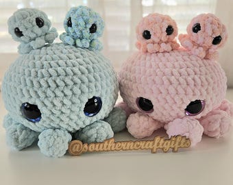 Crocheted Chenille Mama Octopus Plushie with Hidden Babies - Pink or Mint