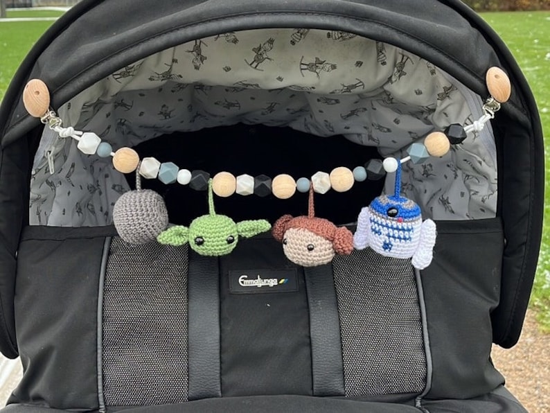 Star Wars Stroller Chain CROCHET PATTERN Mobile Pram Amigurumi Baby Crochet Garland Leia Yoda Death Star R2D2 Toy image 9