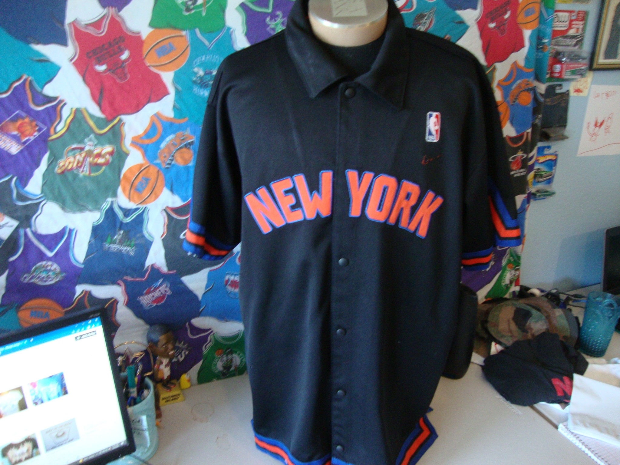 Nike New York Knicks Jersey Men XL Blank Warm Up Blue NBA