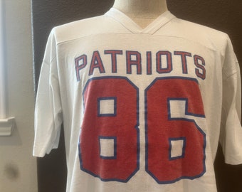 Vintage 80's 1986 New England Patriots White T Shirt Size XL